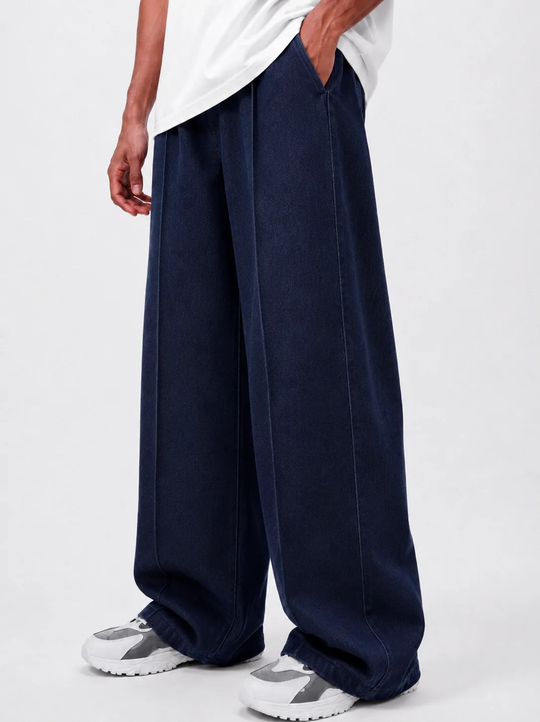 PLATTED VINTAGE BLUE DENIM TROUSER (UNISEX) Main image