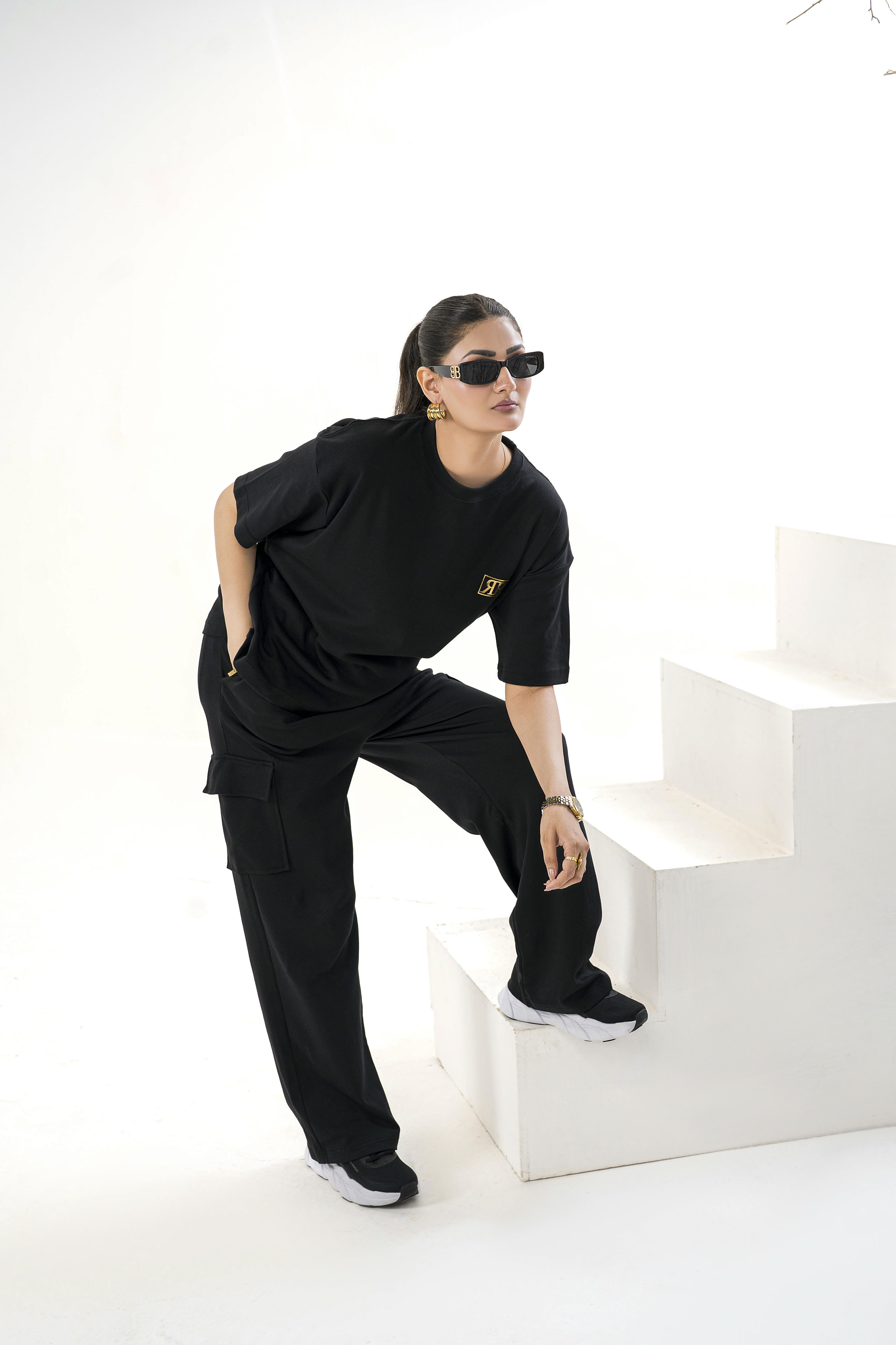 Female Drop Shoulder T-Shirt – BLACK