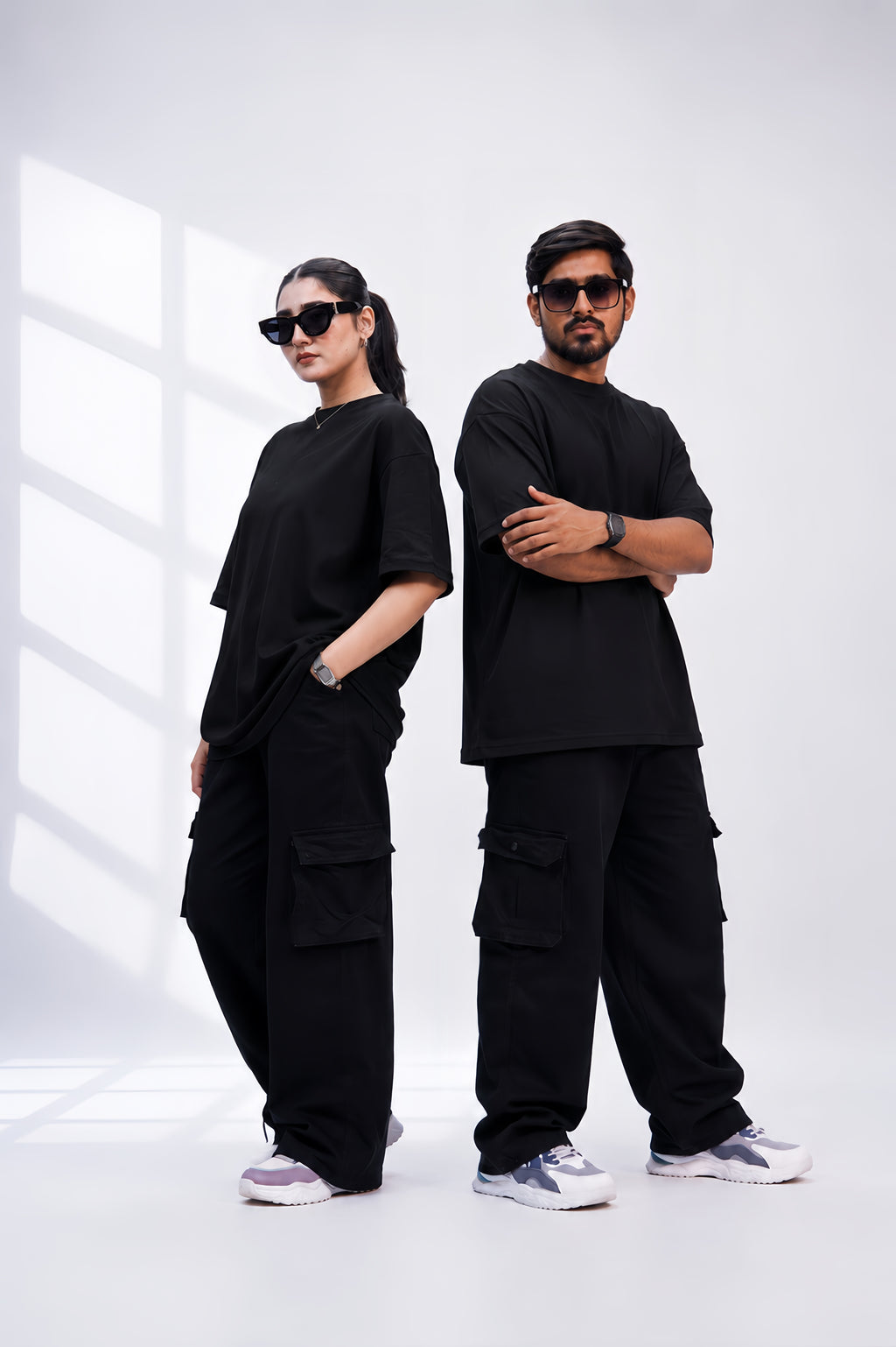 BLACK OVERSIZED T-Shirt