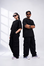 BLACK OVERSIZED T-Shirt (UNISEX)