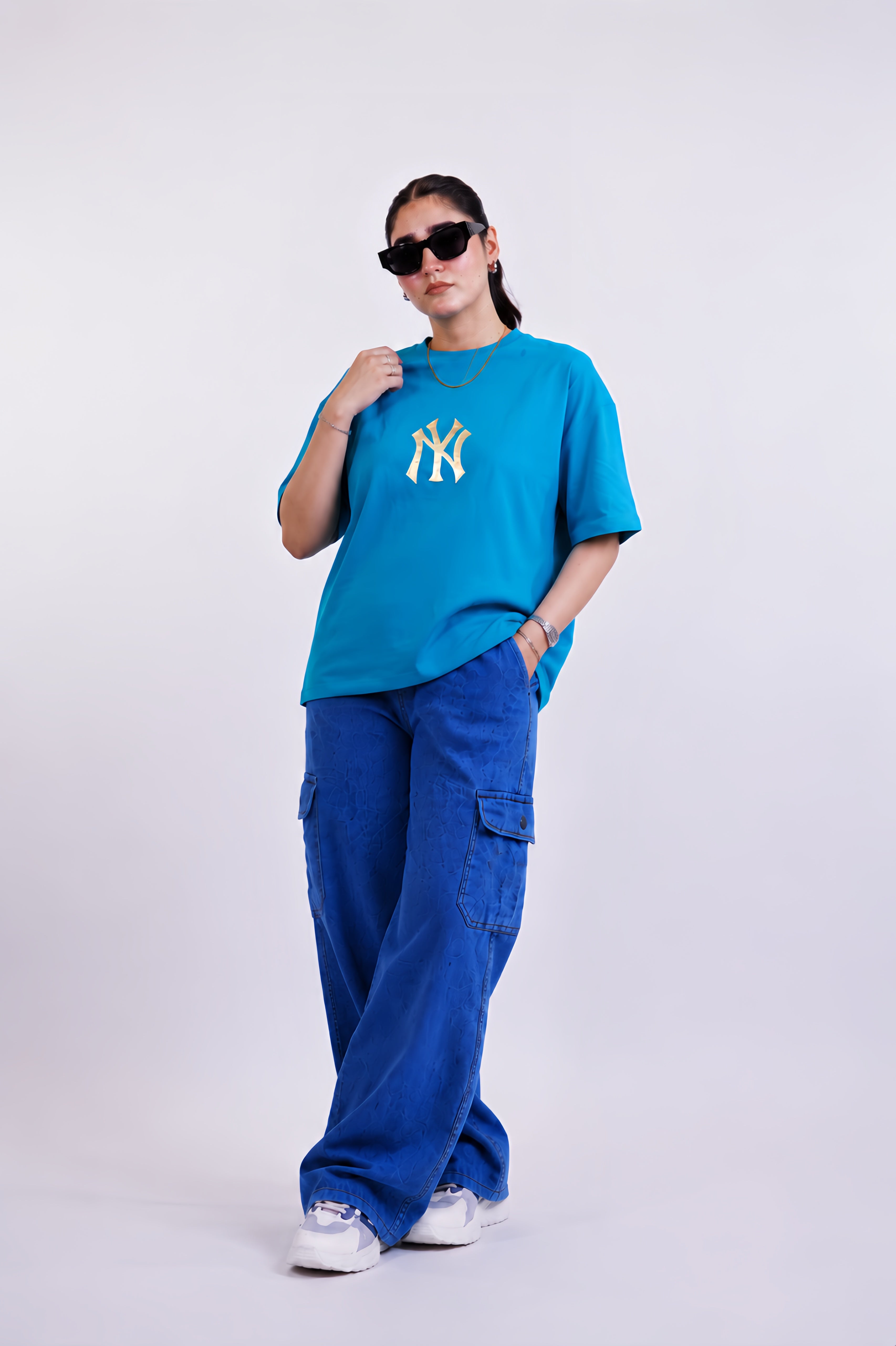 TURQUOISE DROPSHOULDER
